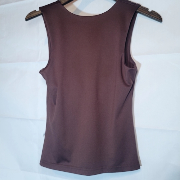 Lej Brown Womens active tank top with built in Bra - Picture 2 of 7